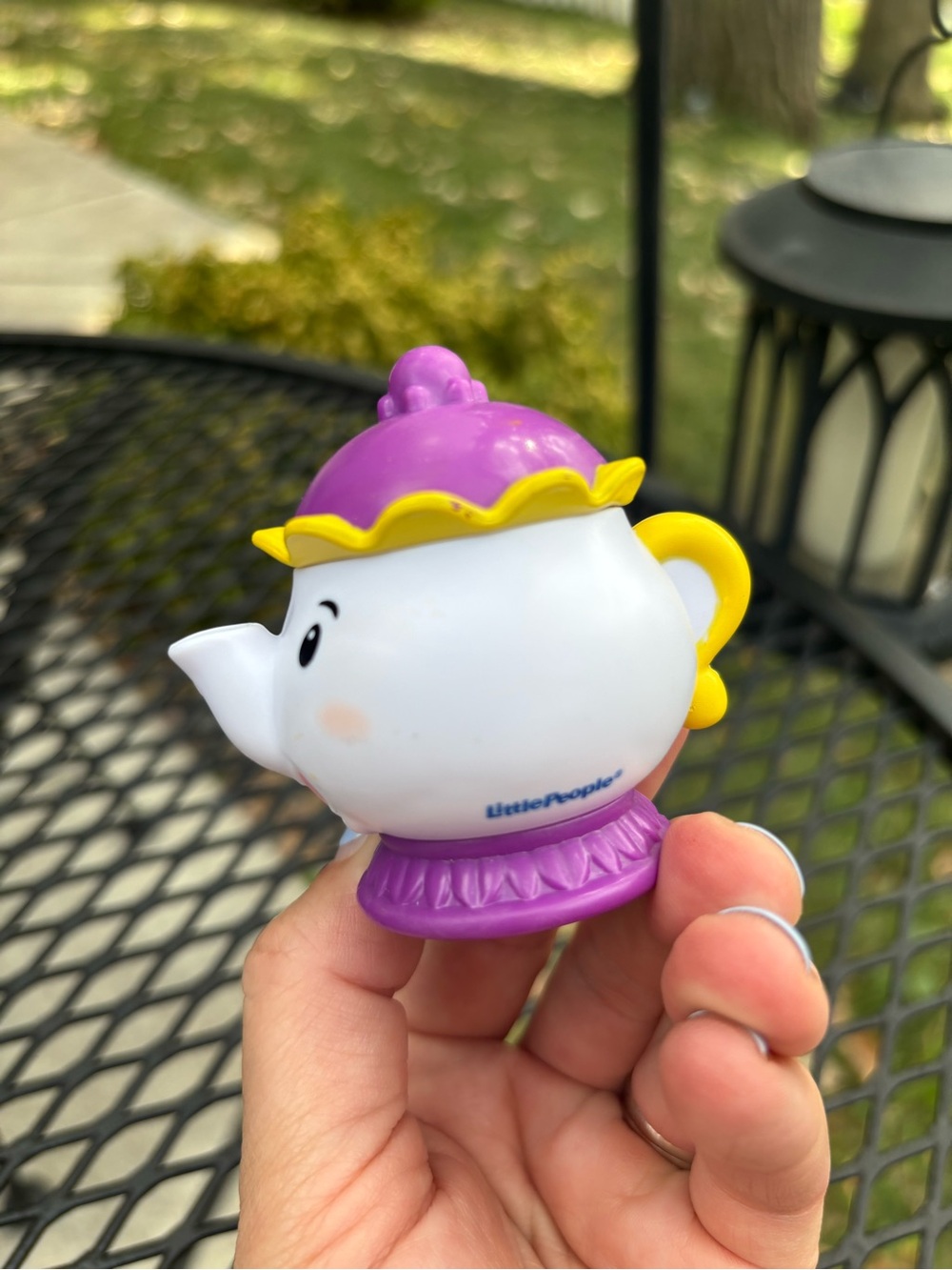 🚨LAST DAY ON POSH! Little people Mrs. Pots figure